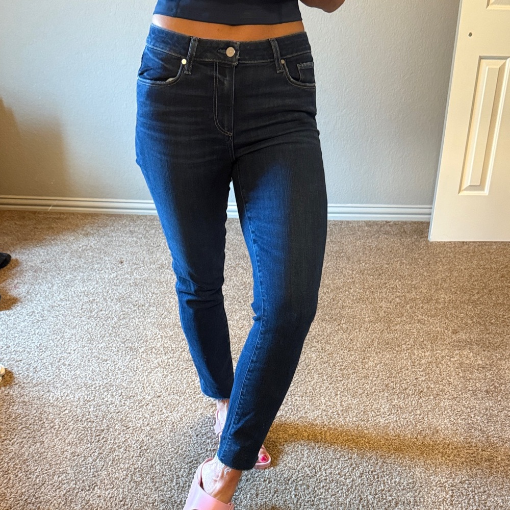 Paige Skyline Skinny Crop Sz 30 Raw Hem